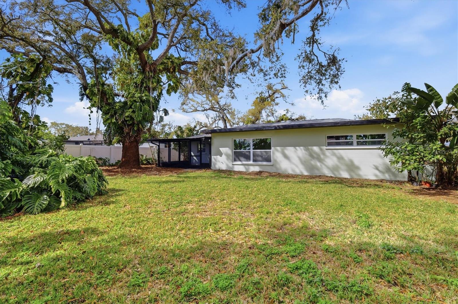 WEST WOODS - Residential