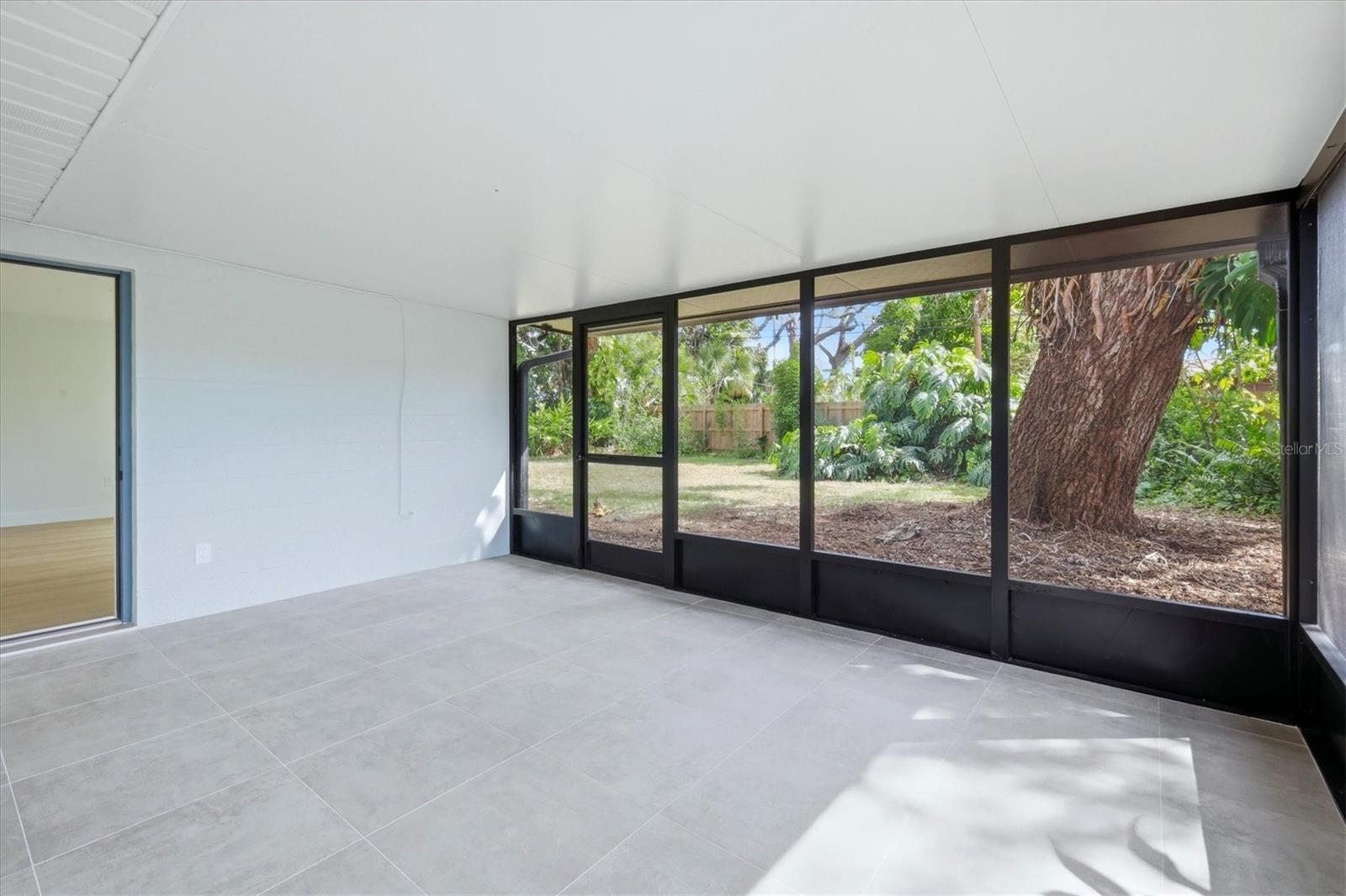 WEST WOODS - Residential