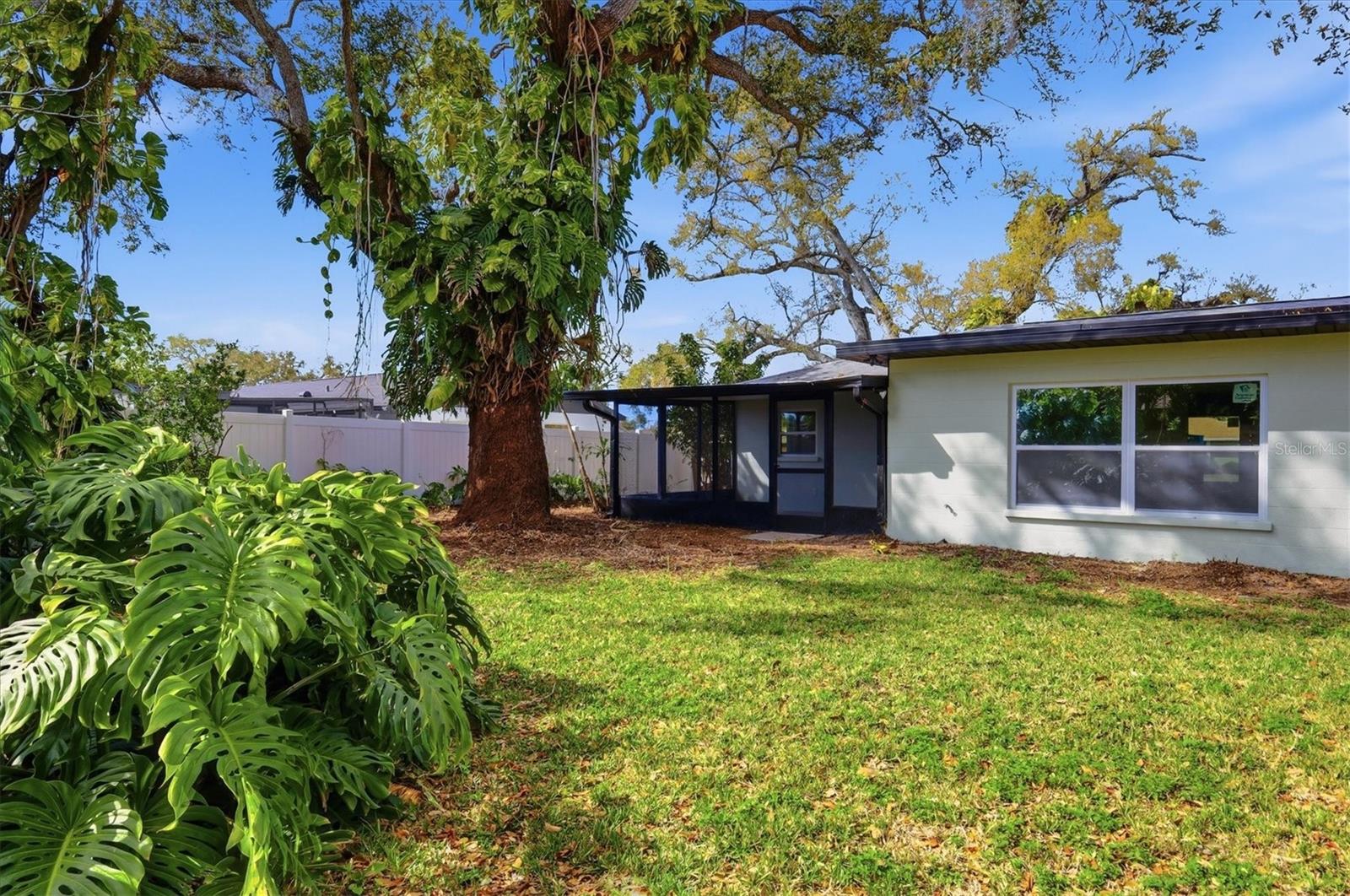 WEST WOODS - Residential