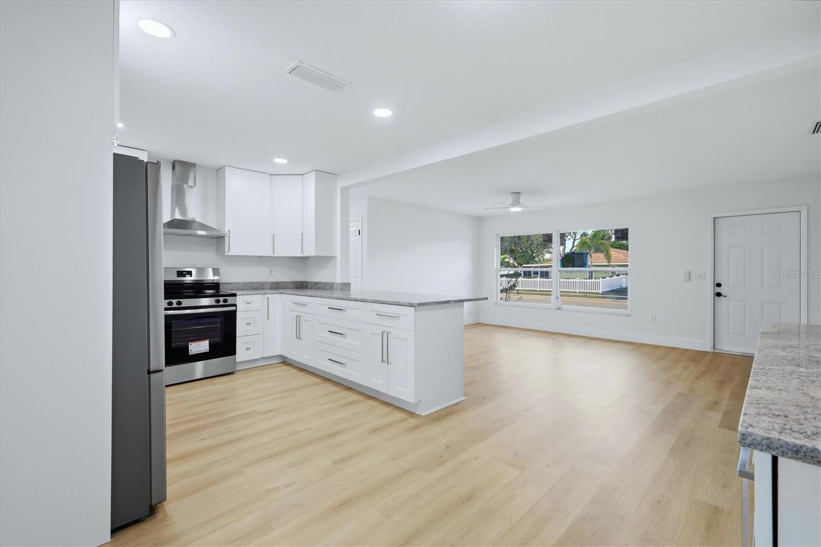 WEST WOODS - Residential