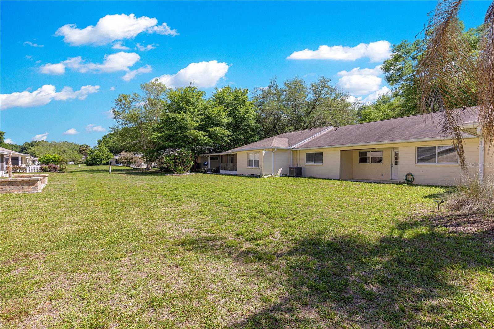 ON TOP OF THE WORLD - Residential