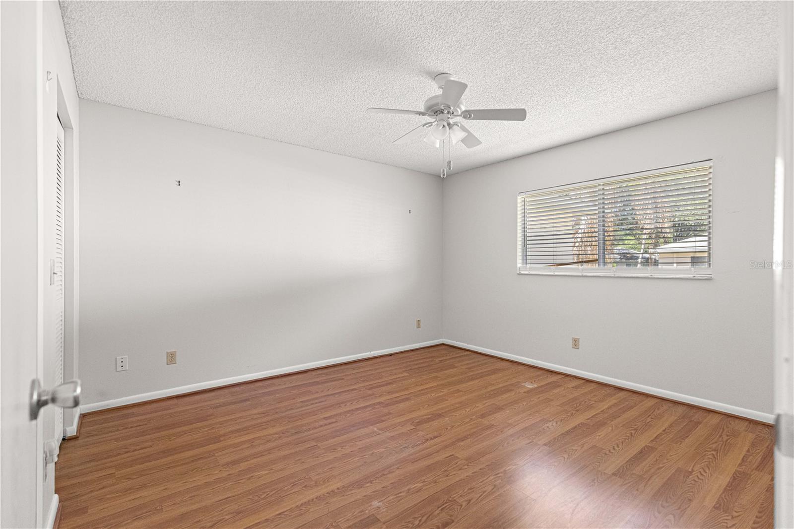 ON TOP OF THE WORLD - Residential