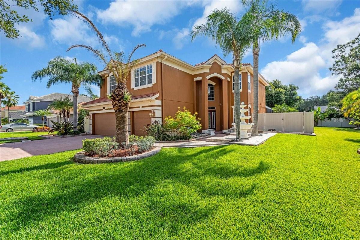 CARROLLWOOD CROSSING - Residential