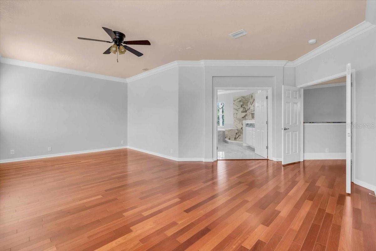 CARROLLWOOD CROSSING - Residential