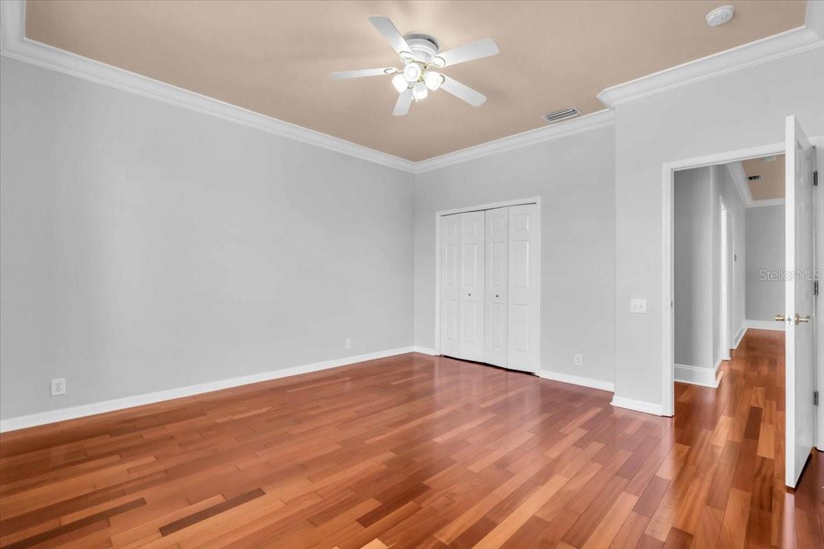 CARROLLWOOD CROSSING - Residential