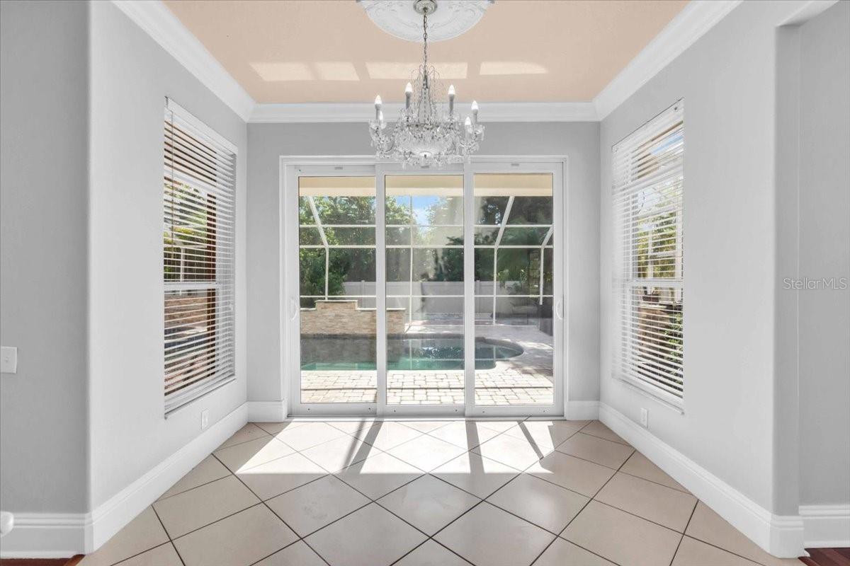 CARROLLWOOD CROSSING - Residential