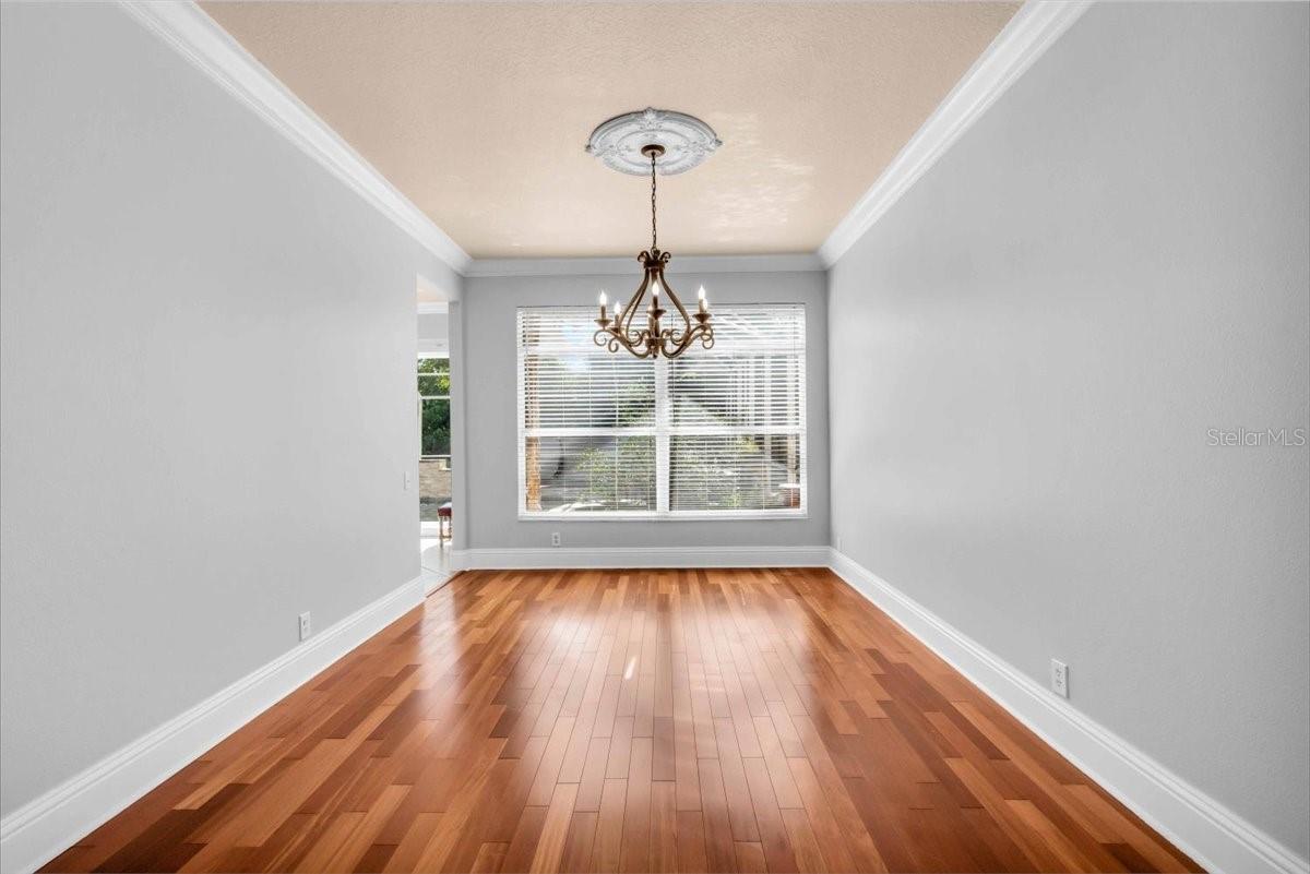 CARROLLWOOD CROSSING - Residential