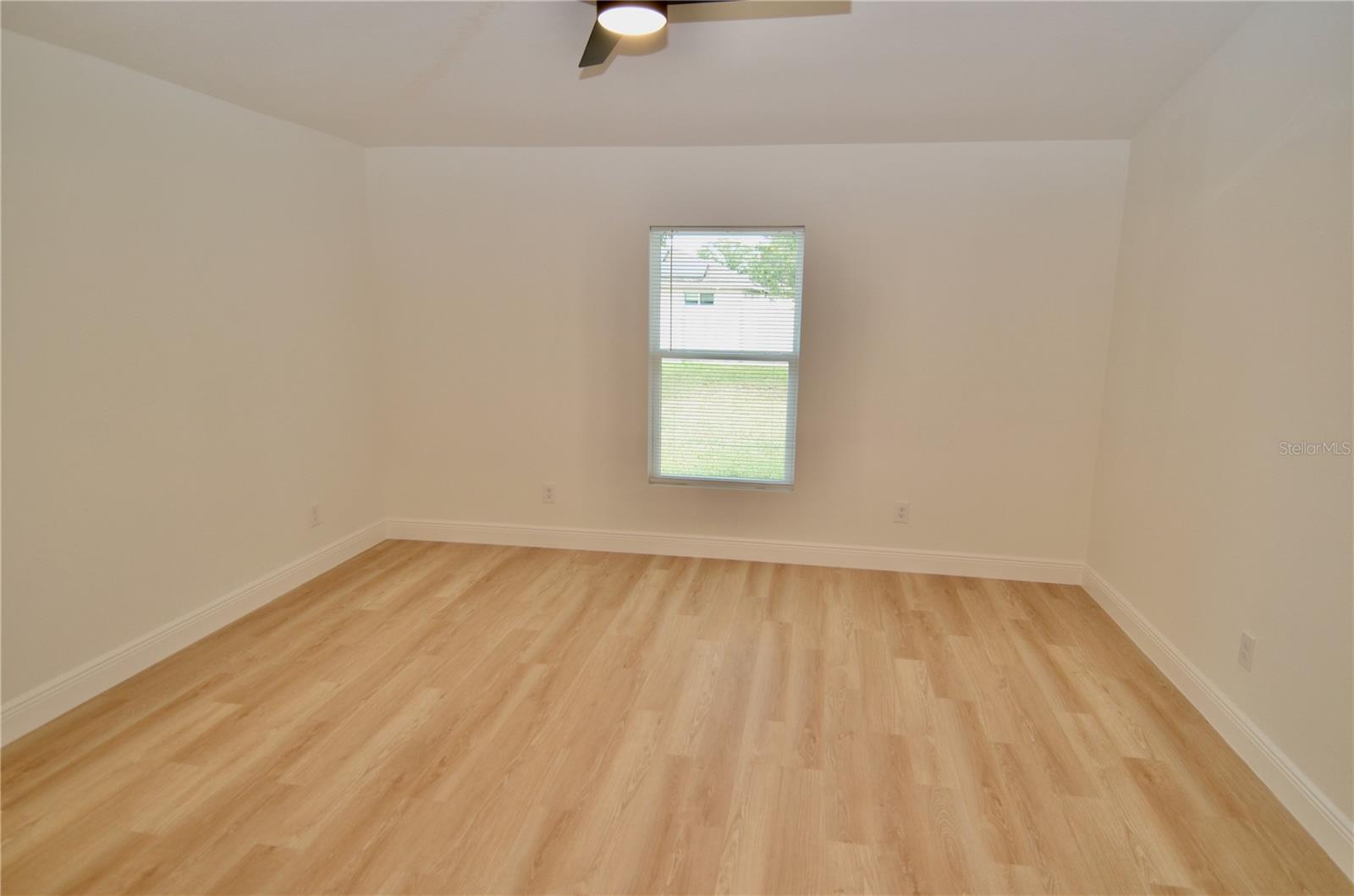 PORT CHARLOTTE SUB 32 - Residential Lease