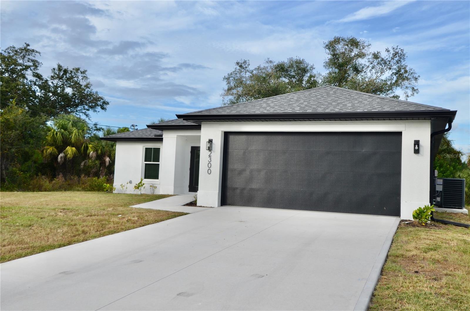 PORT CHARLOTTE SUB 32 - Residential Lease