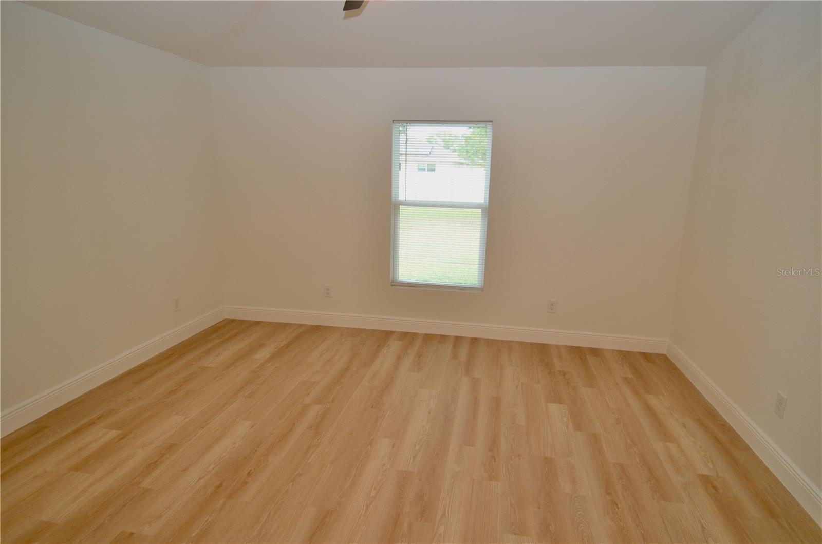 PORT CHARLOTTE SUB 32 - Residential Lease