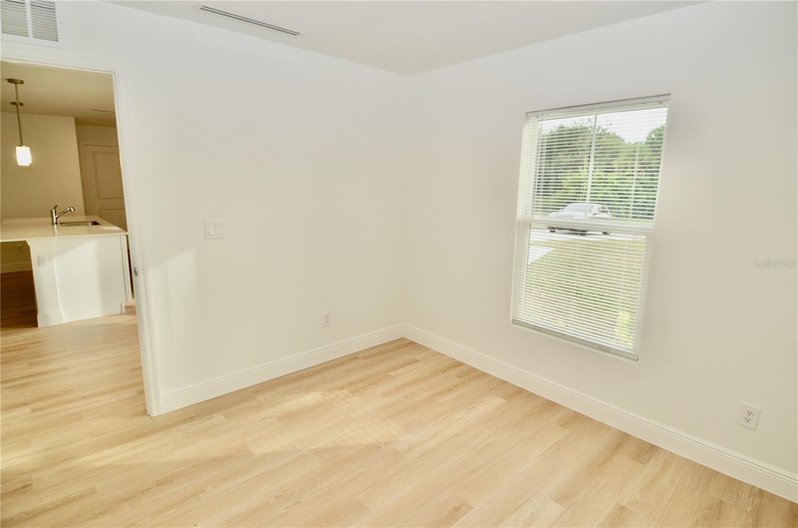 PORT CHARLOTTE SUB 32 - Residential Lease