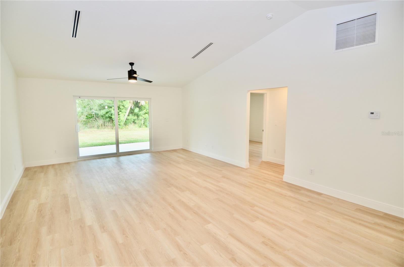 PORT CHARLOTTE SUB 32 - Residential Lease