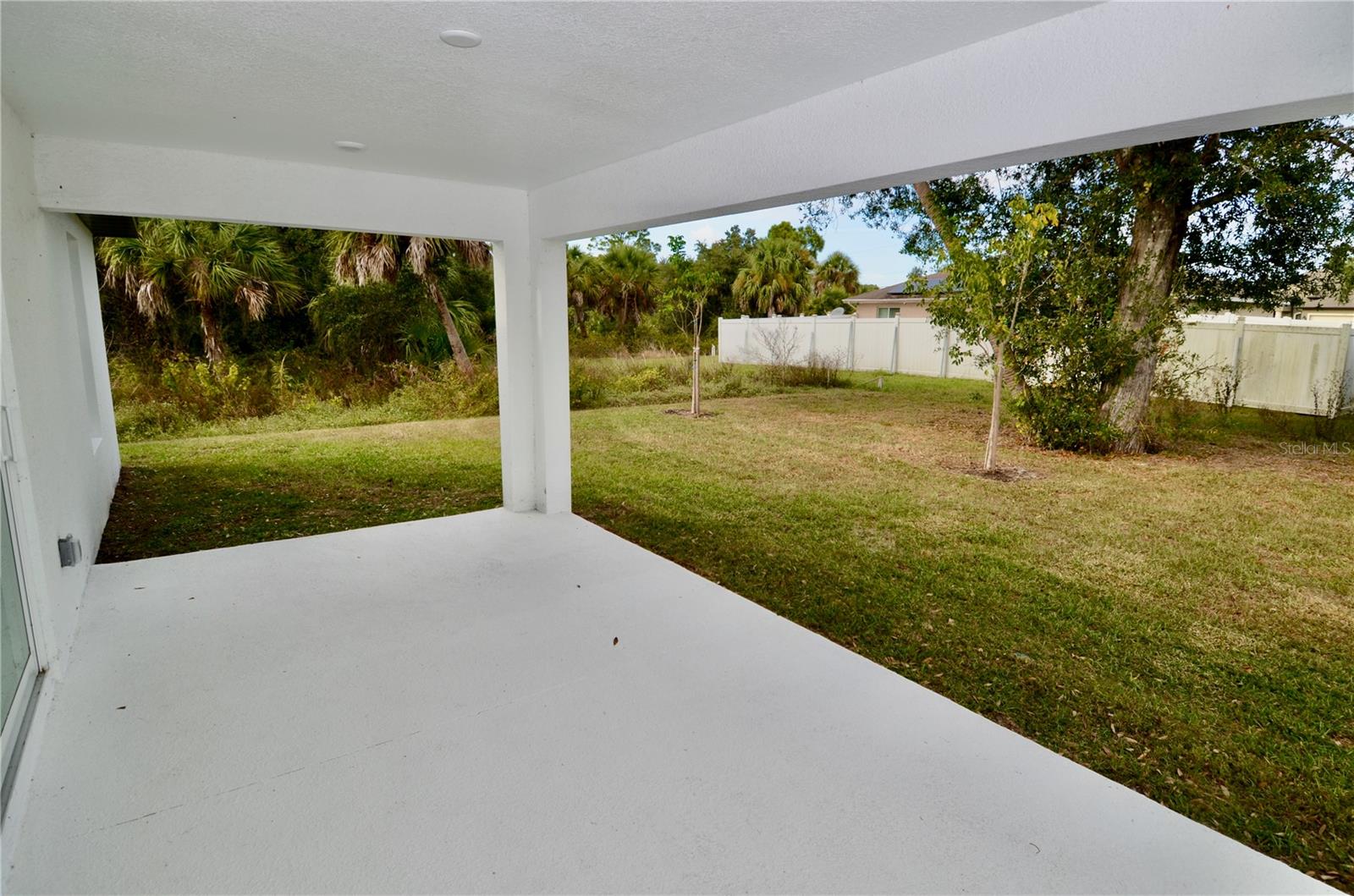 PORT CHARLOTTE SUB 32 - Residential Lease