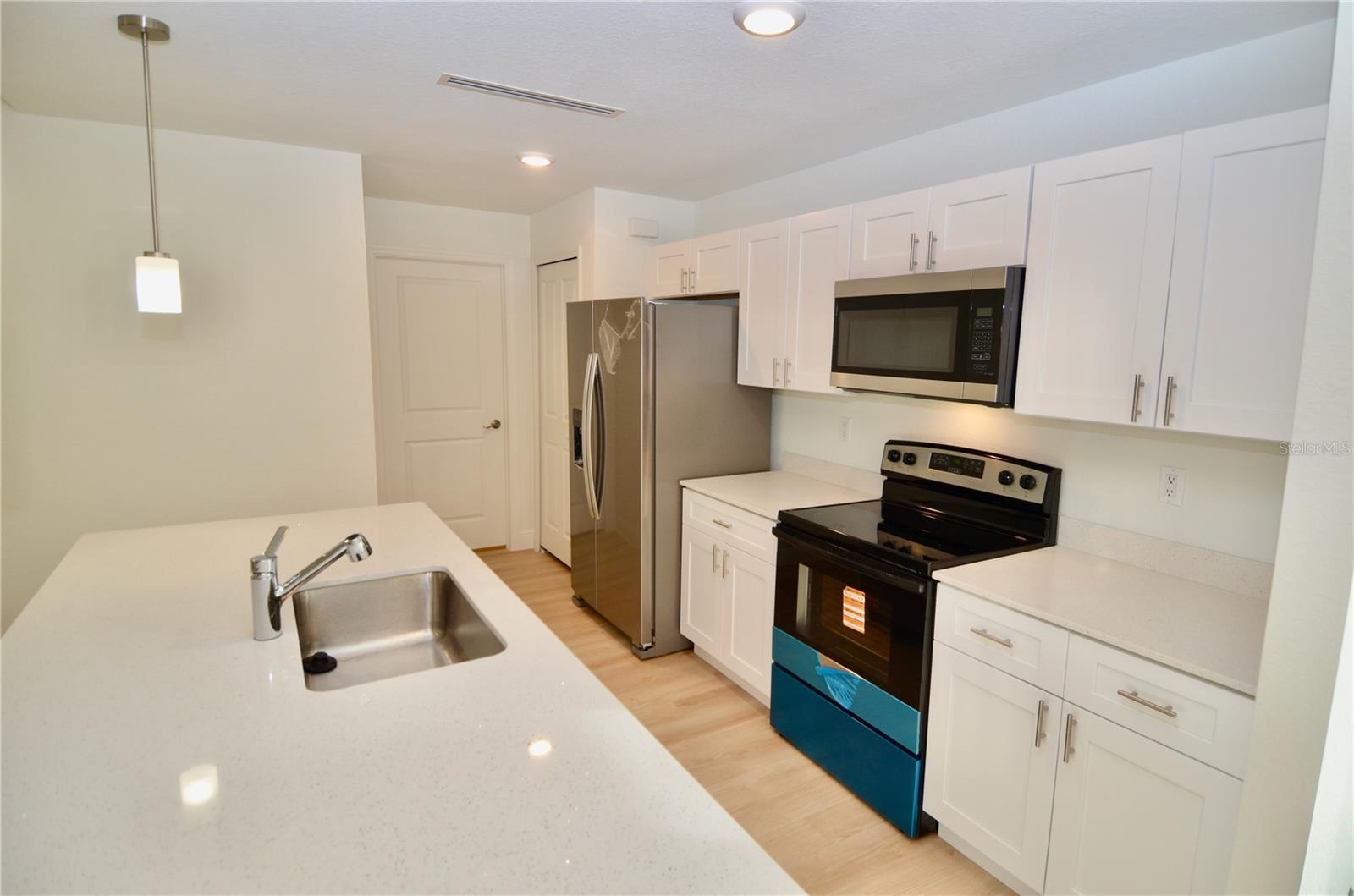 PORT CHARLOTTE SUB 32 - Residential Lease