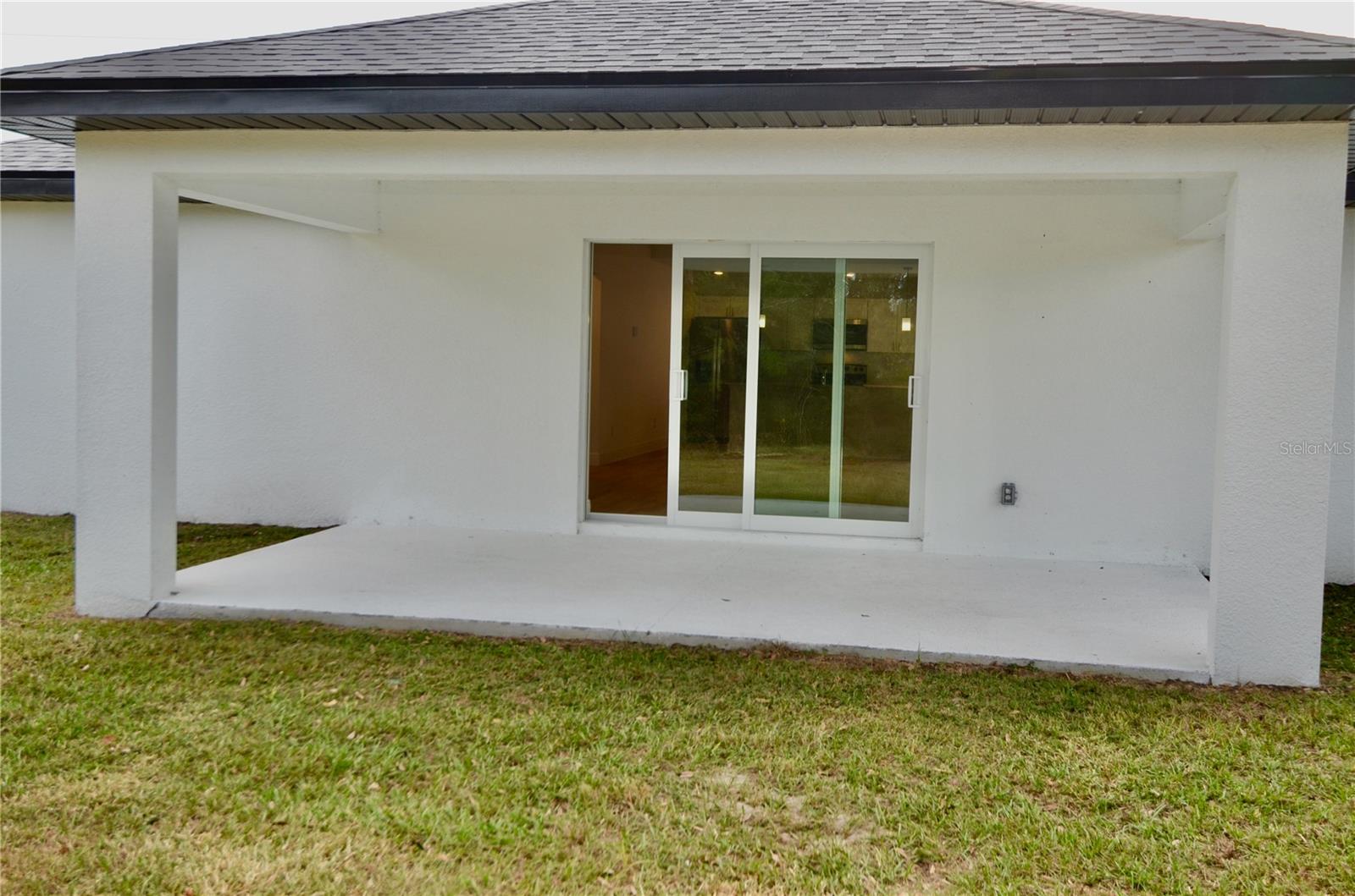 PORT CHARLOTTE SUB 32 - Residential Lease