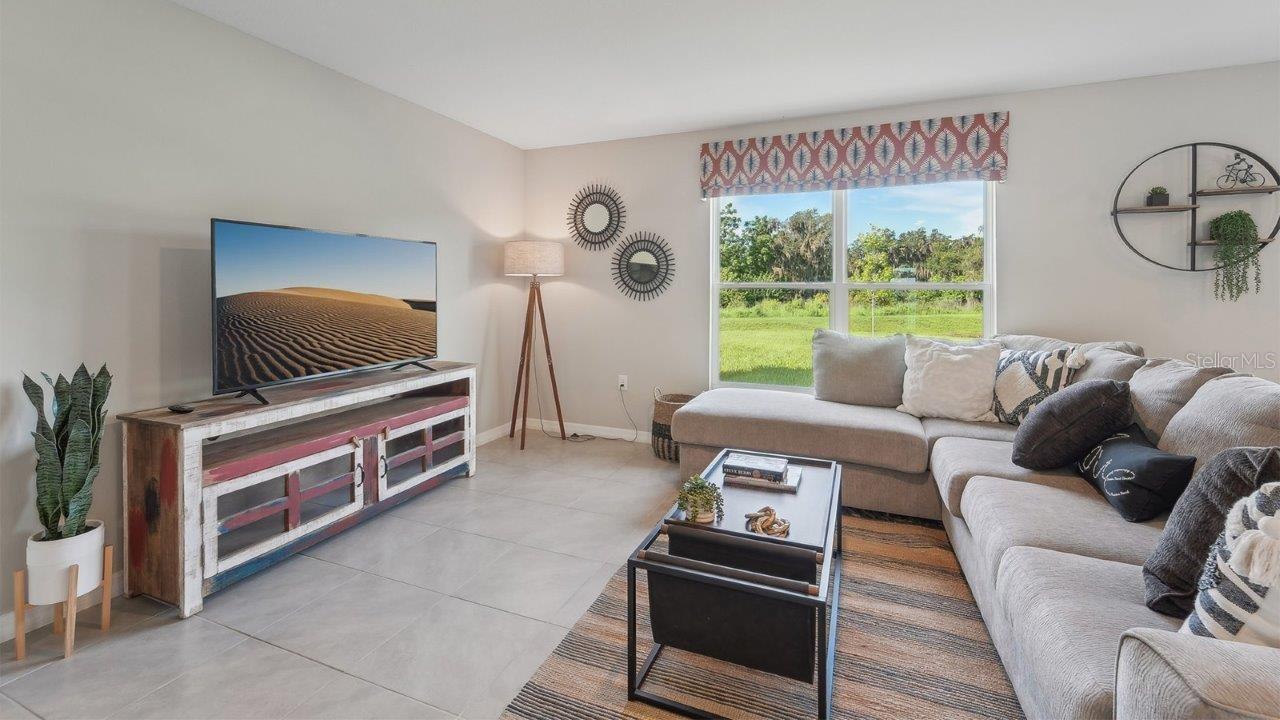 RIVERSIDE TERRACE - Residential