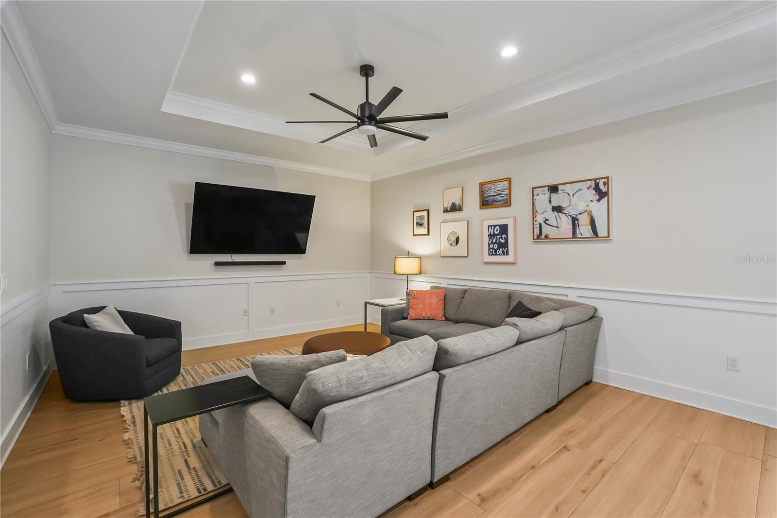 MAC FARLANE PARK - Residential