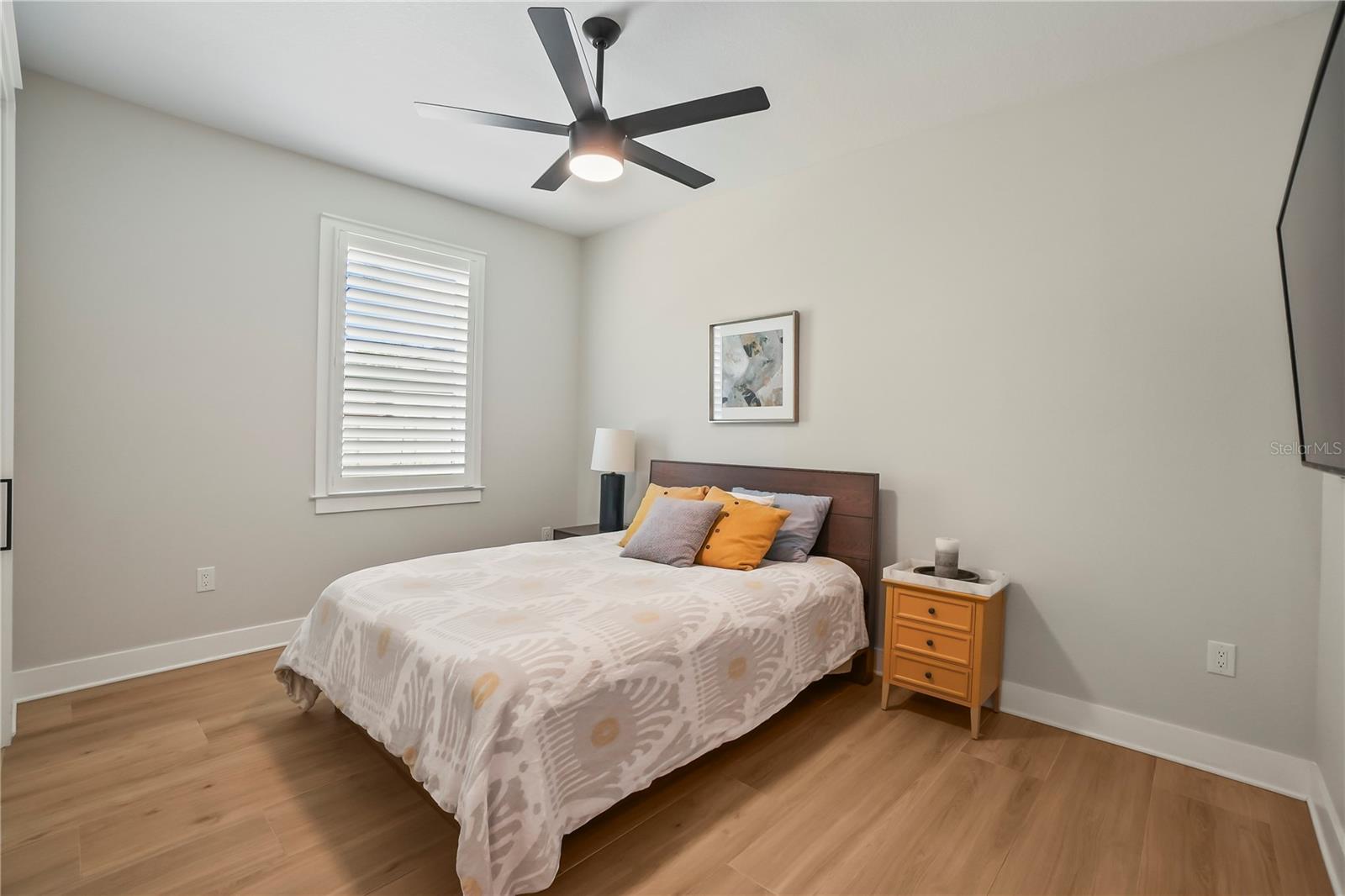 MAC FARLANE PARK - Residential