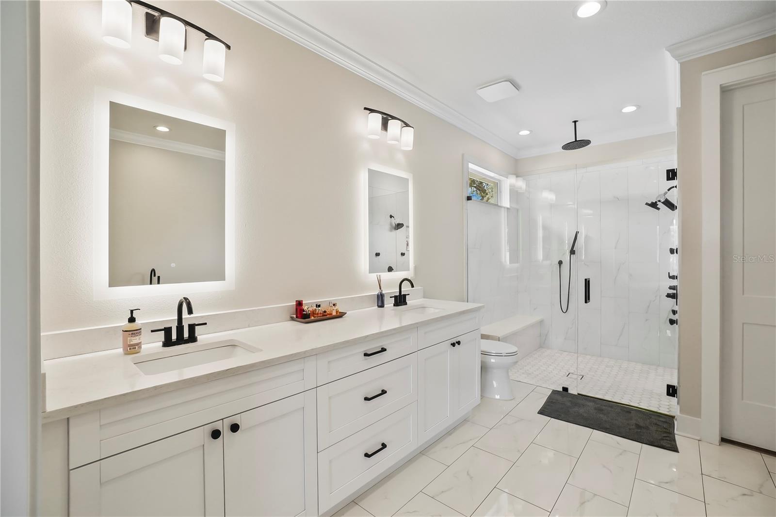 MAC FARLANE PARK - Residential