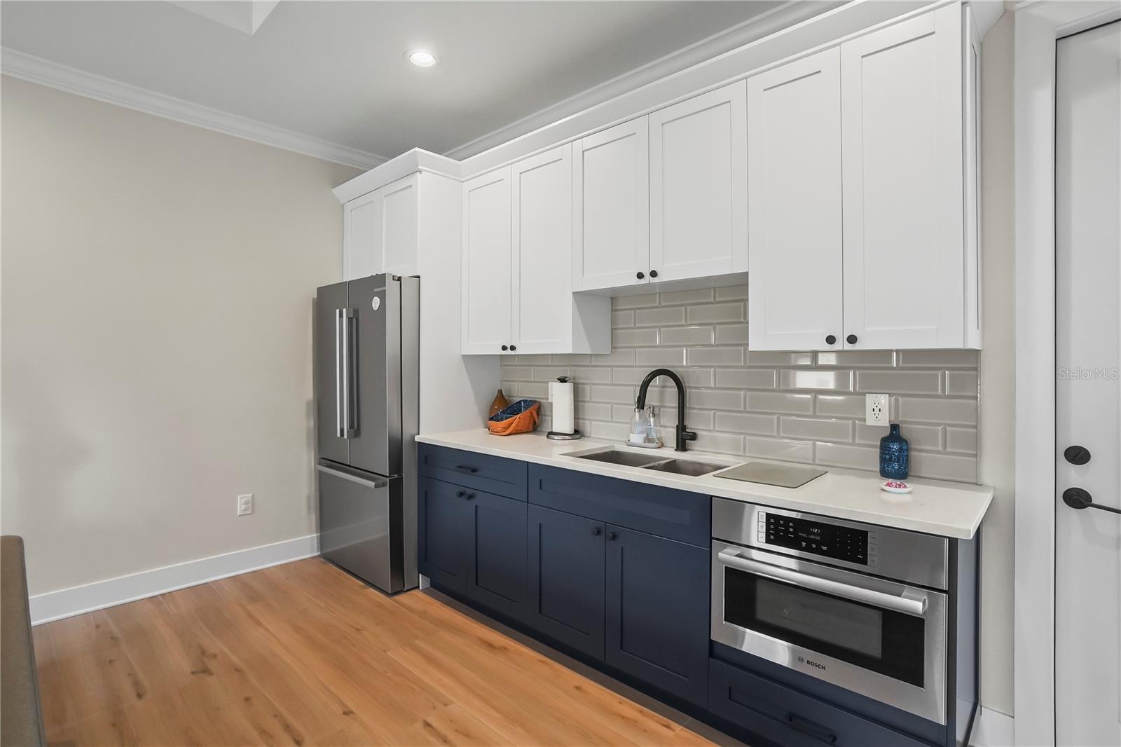 MAC FARLANE PARK - Residential