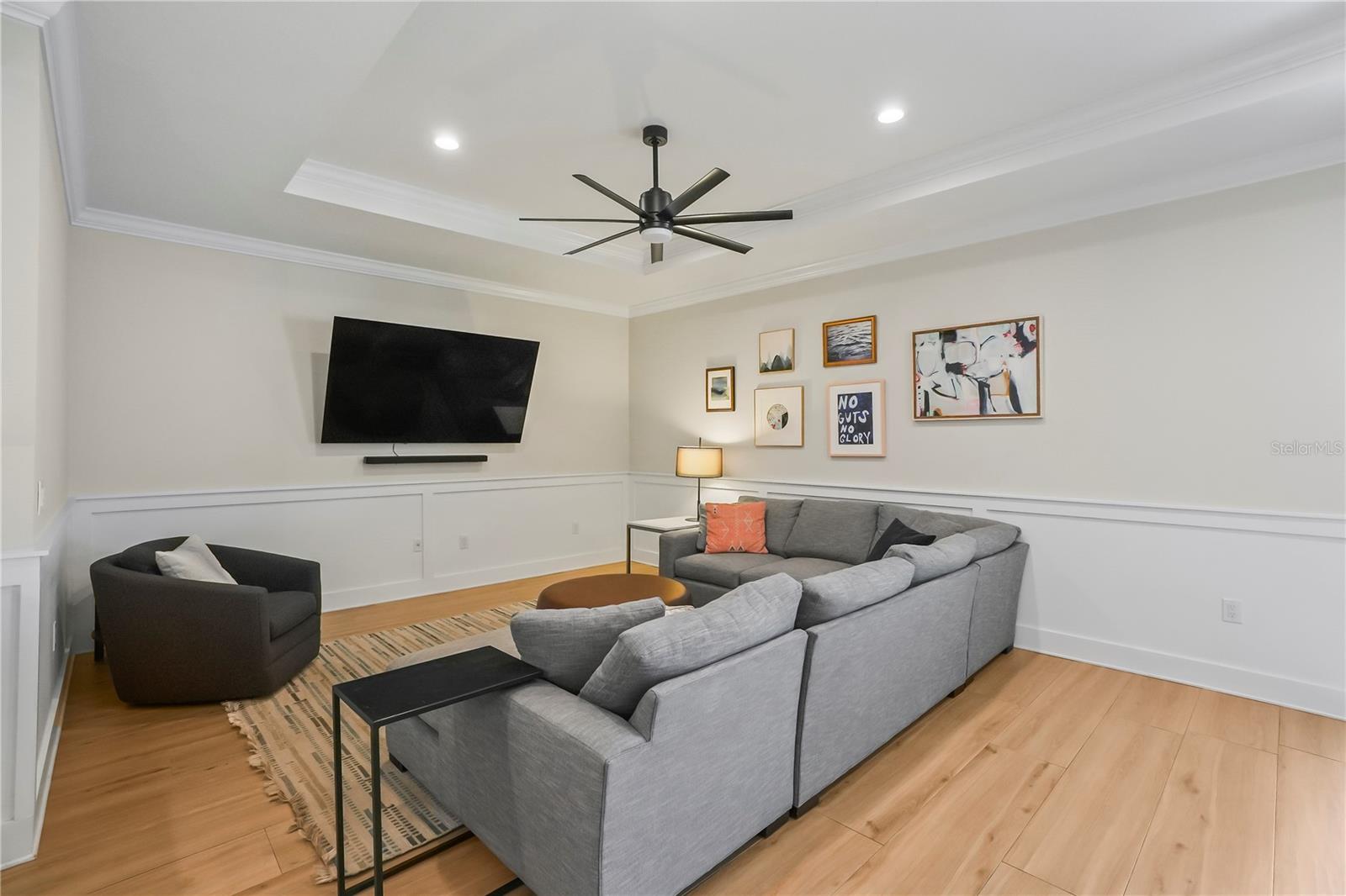 MAC FARLANE PARK - Residential