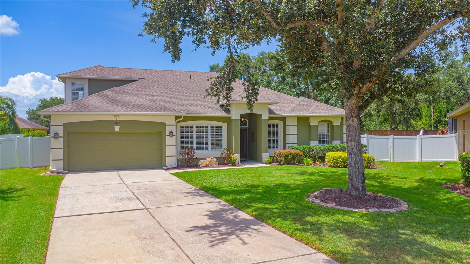 1813 SLOUGH COURT