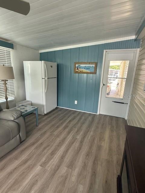 PARADISE ISLAND COOP INC - Residential