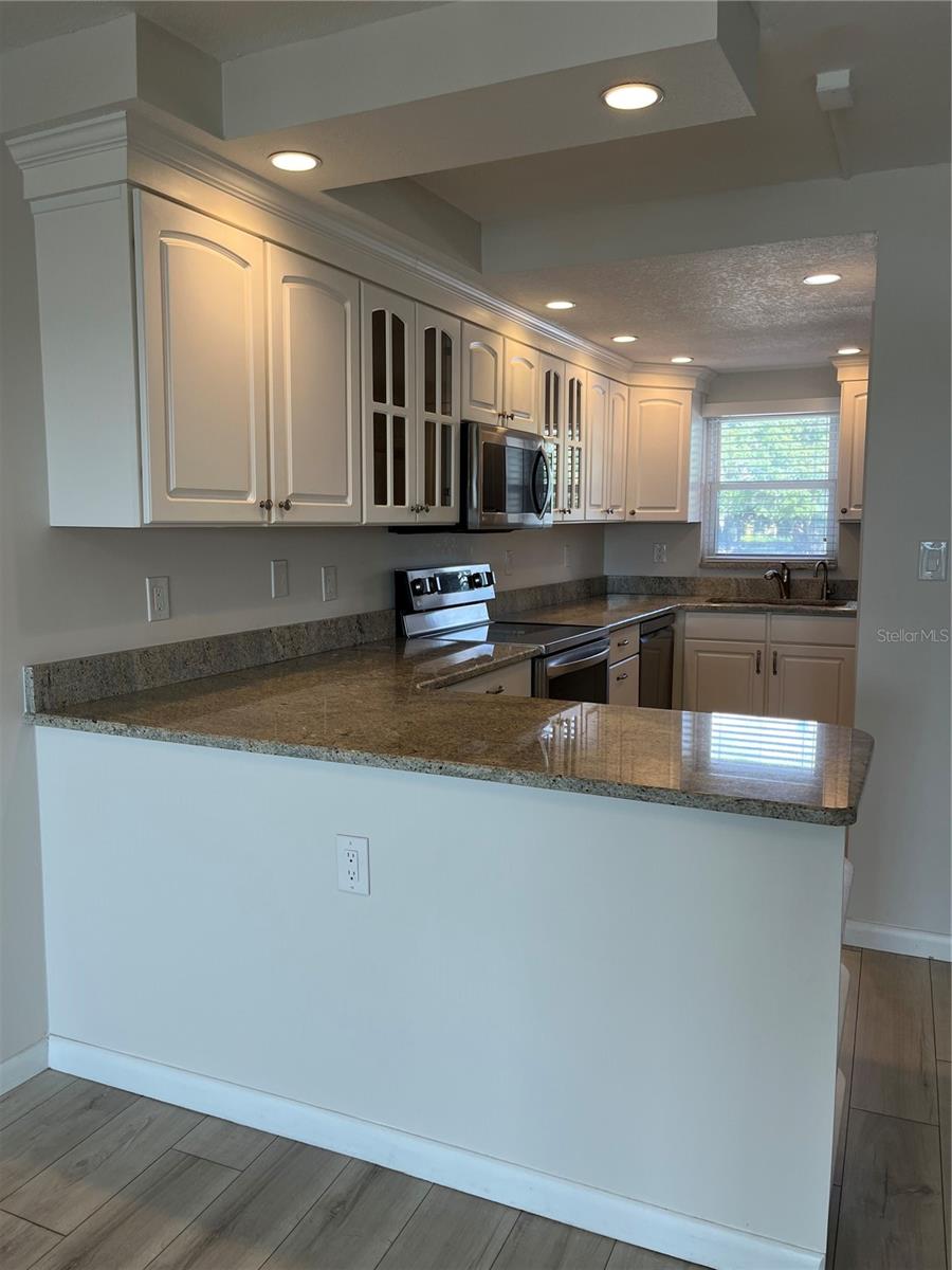 MOUNT DORA VILLA DORA CONDO UNIT 01 - Residential Lease