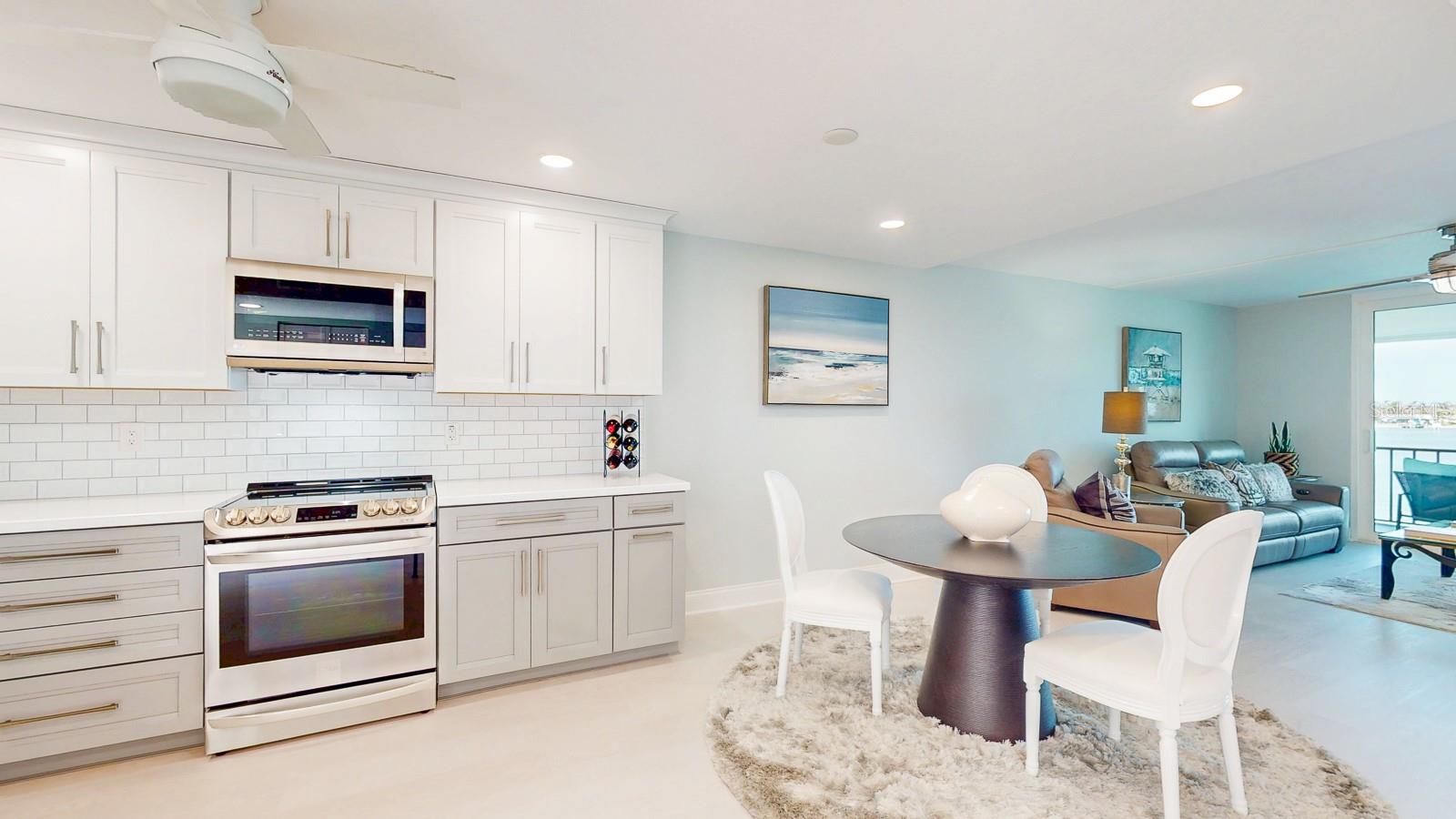 BAY ISLAND GROUP 11 - Residential