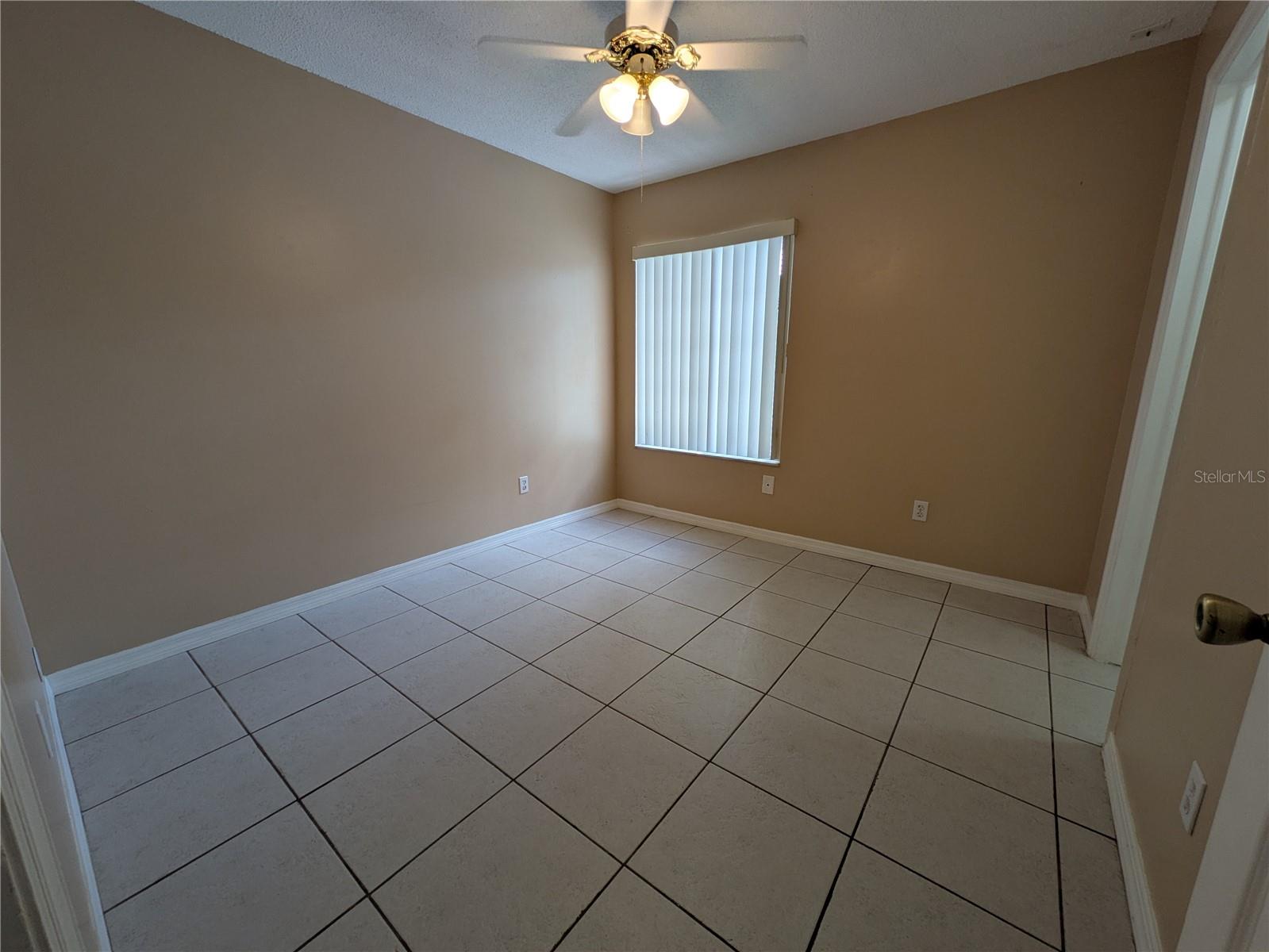 STOCKBRIDGE UNIT 1 - Residential Lease