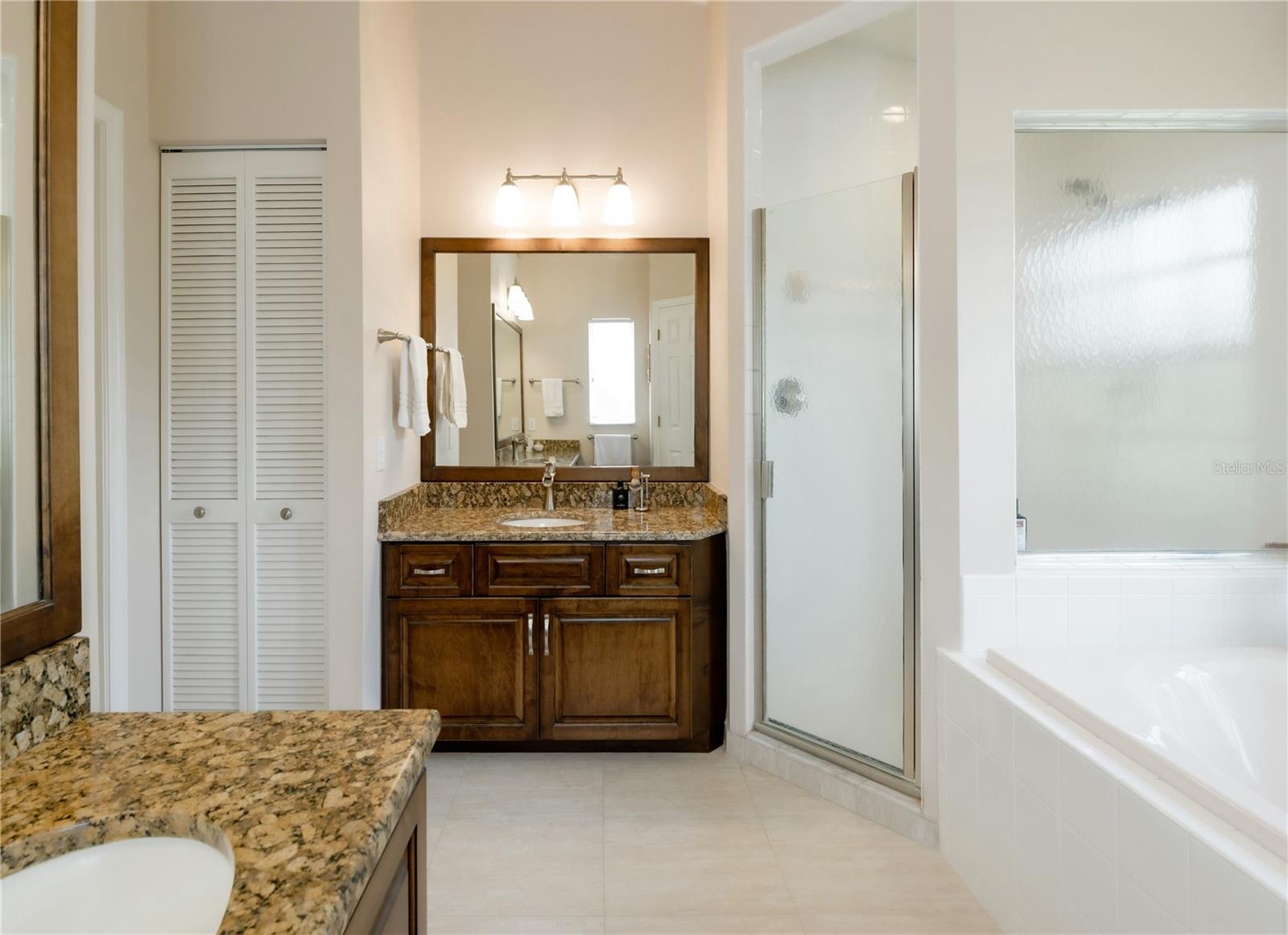 WESTWINDS PH II - Residential Lease