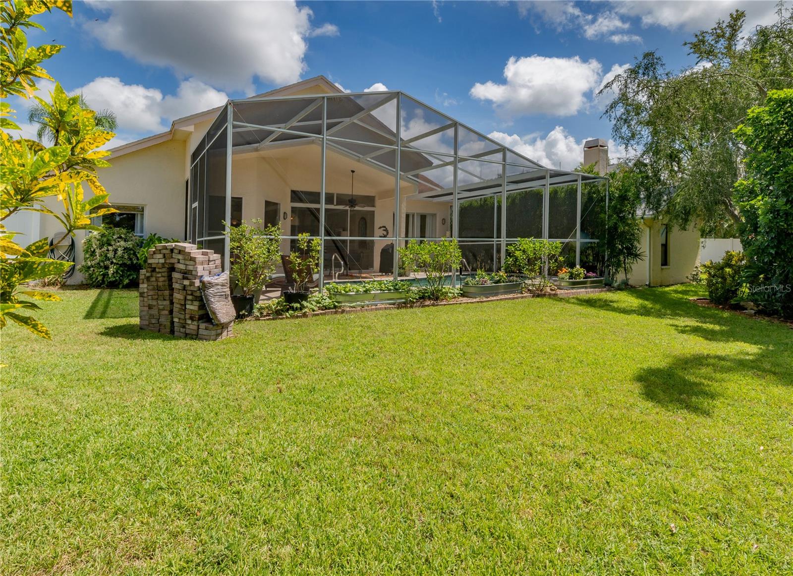 WESTWINDS PH II - Residential Lease