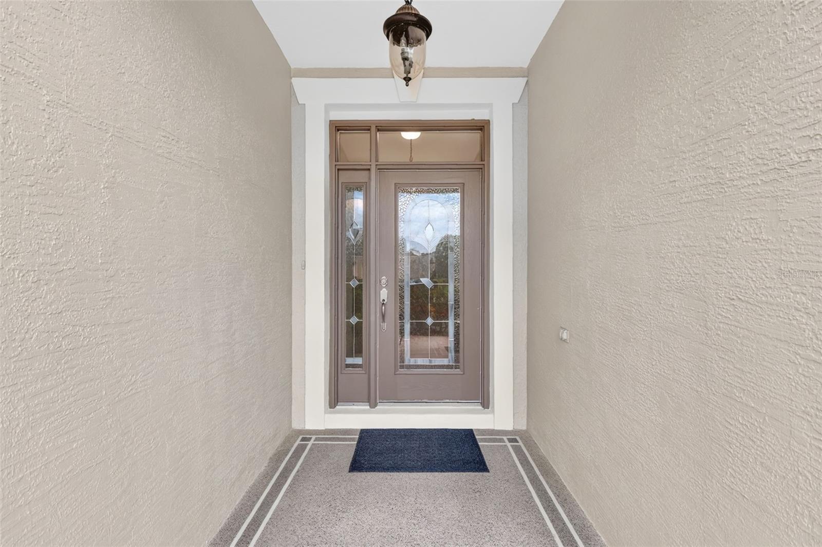 2693 IRIS WAY