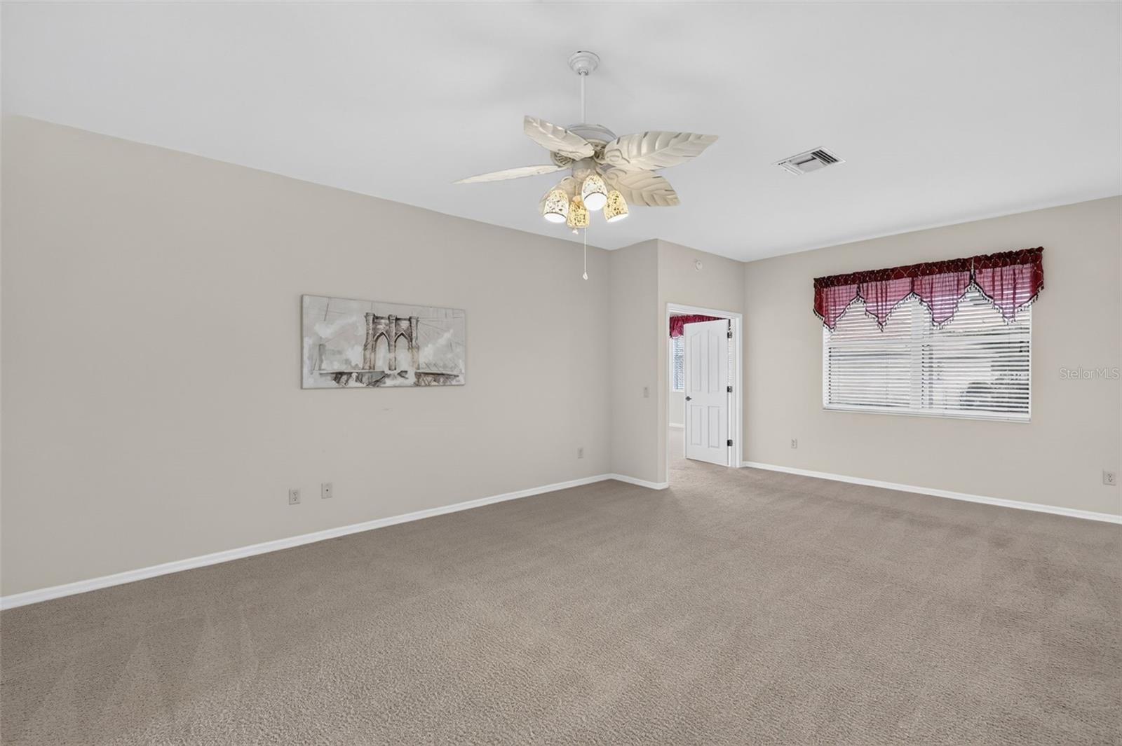 2693 IRIS WAY