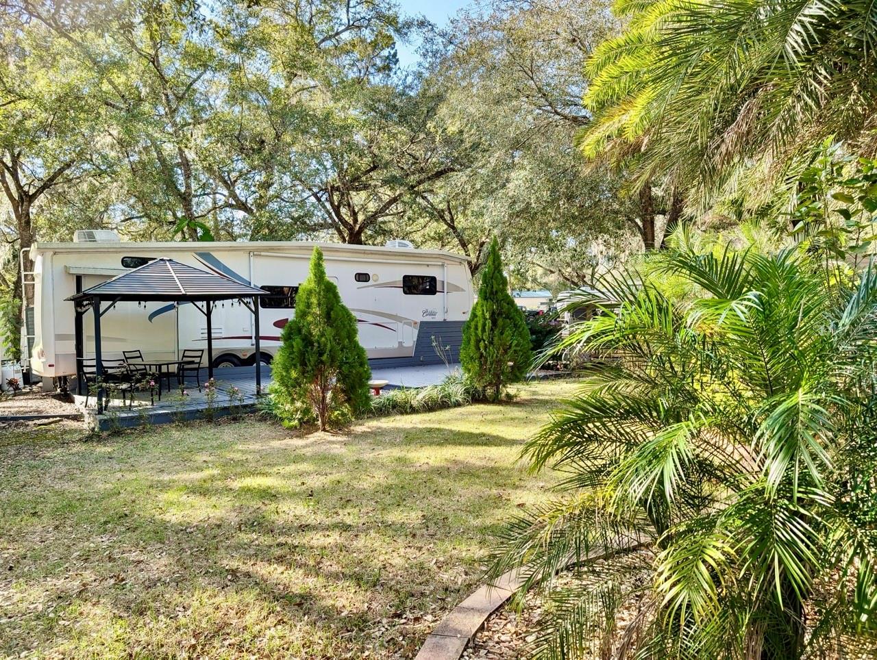 SALT SPRINGS RESORT CONDOMINIUM - Land