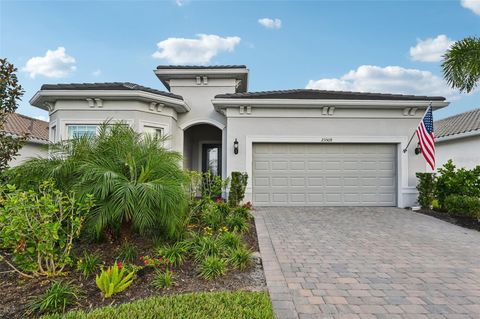 Photo of 25509 Royal Tern Lane, Englewood, FL 34223 (MLS # TB8435089)