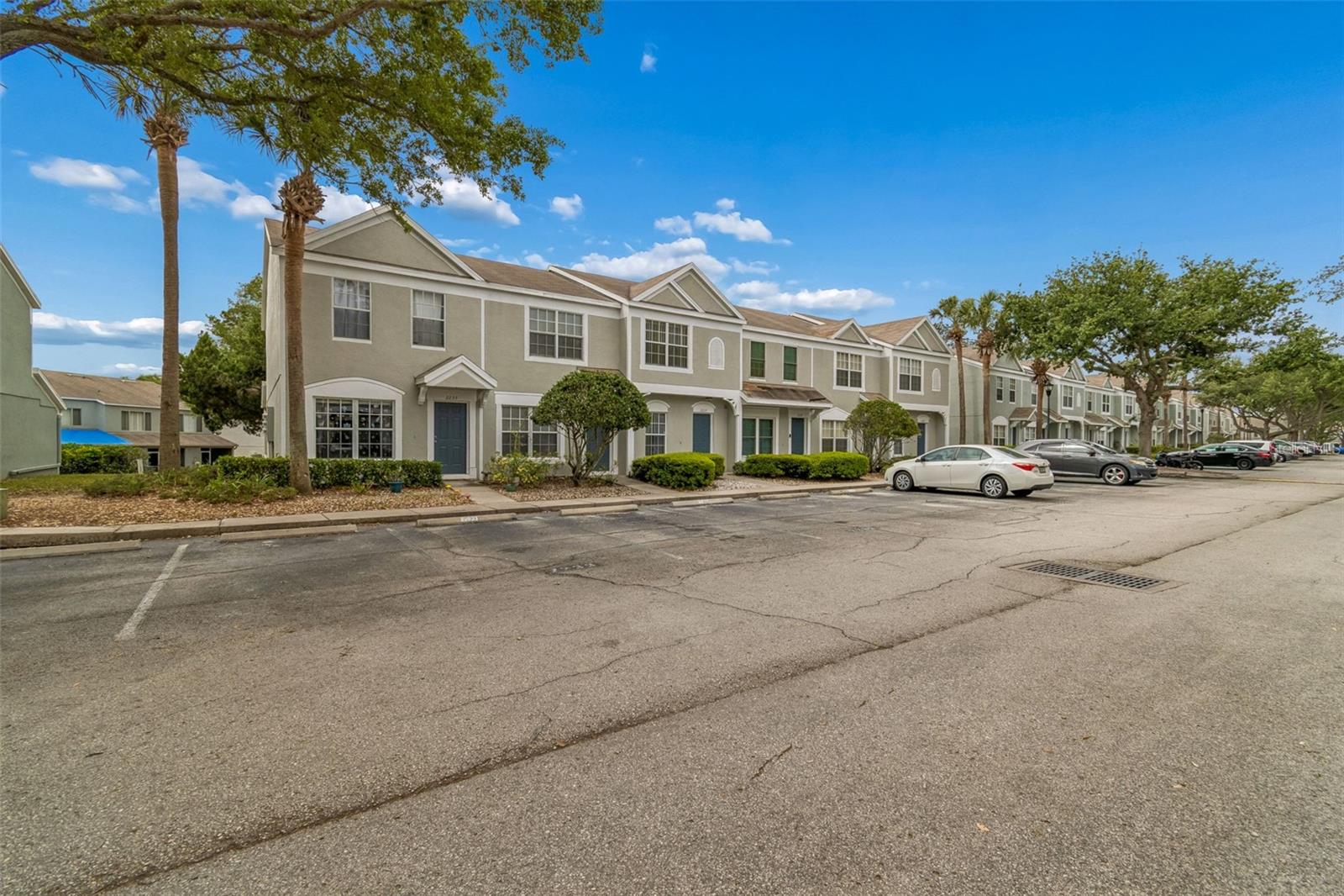 2237 LAKE WOODBERRY CIRCLE