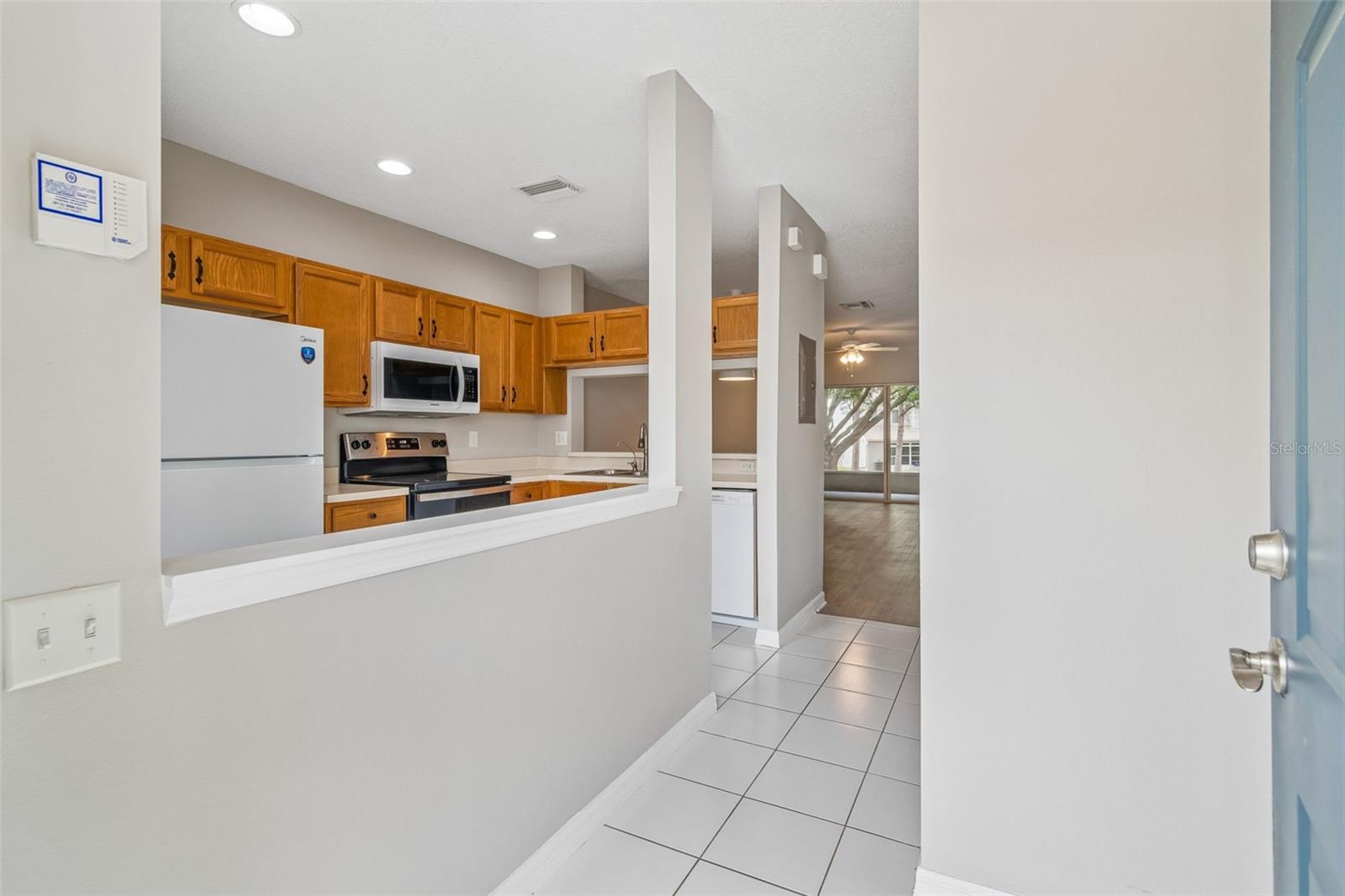 2237 LAKE WOODBERRY CIRCLE