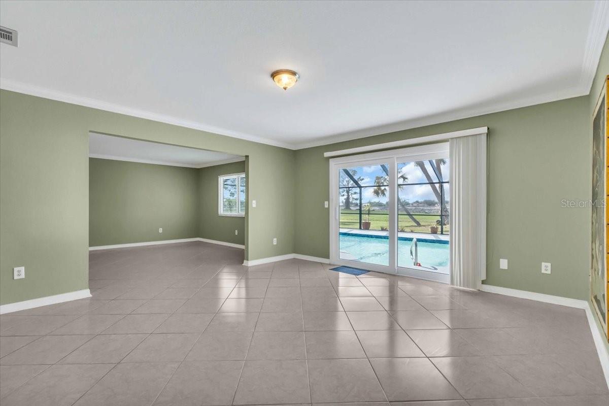 NORTH PORT CHARLOTTE COUNTRY CLUB - Residential