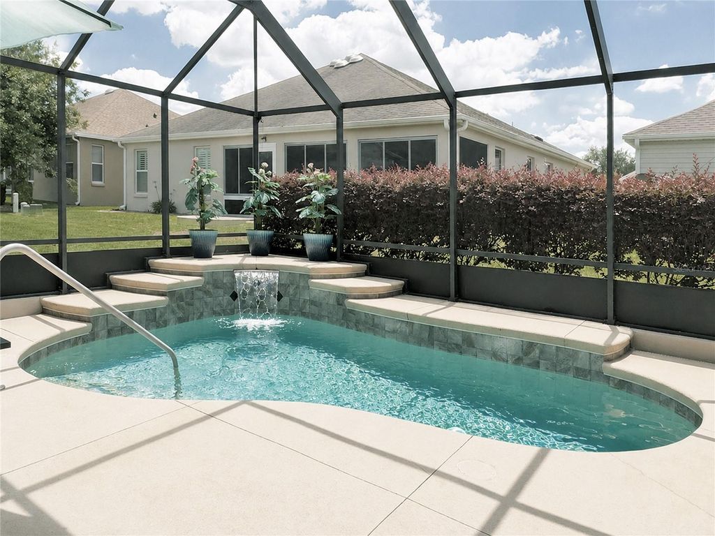 Photo of 498 Weston Manor Drive, The Villages, FL 32162 (MLS # G5112847)