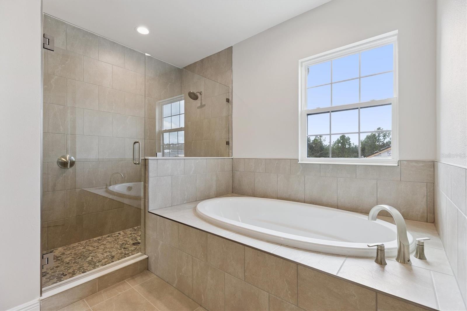 HAWKSTONE - Residential