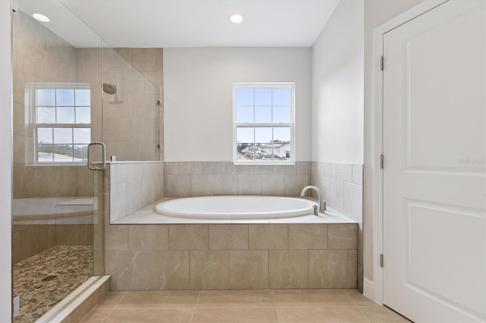 HAWKSTONE - Residential