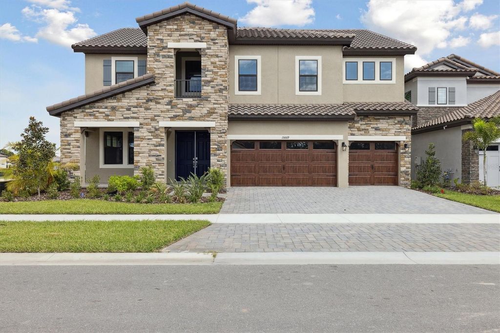 Photo of 15009 Rider Pass Drive, Lithia, FL 33547 (MLS # TB8423864)