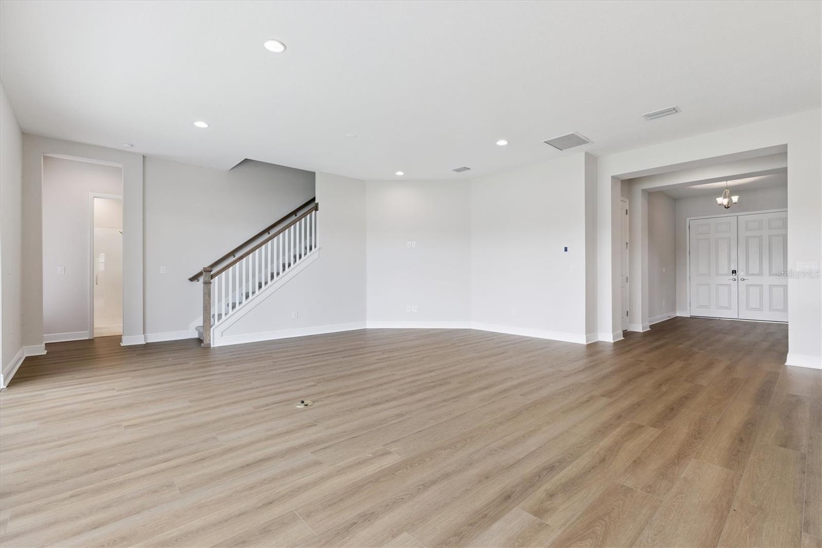 HAWKSTONE - Residential