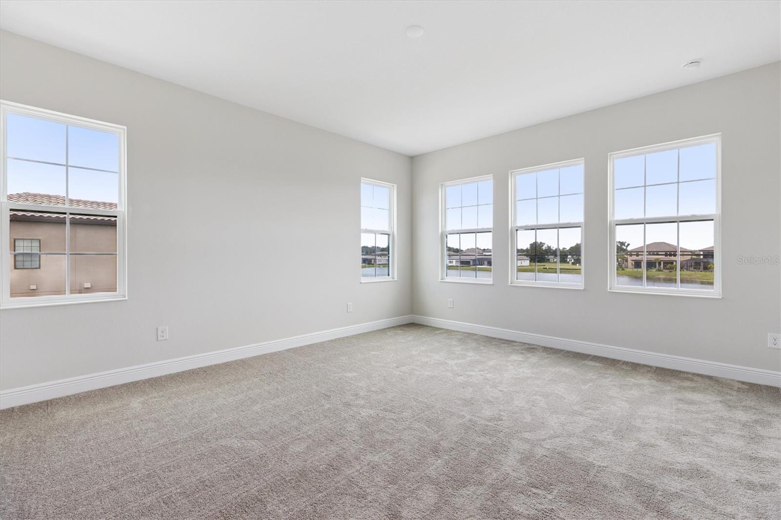 HAWKSTONE - Residential
