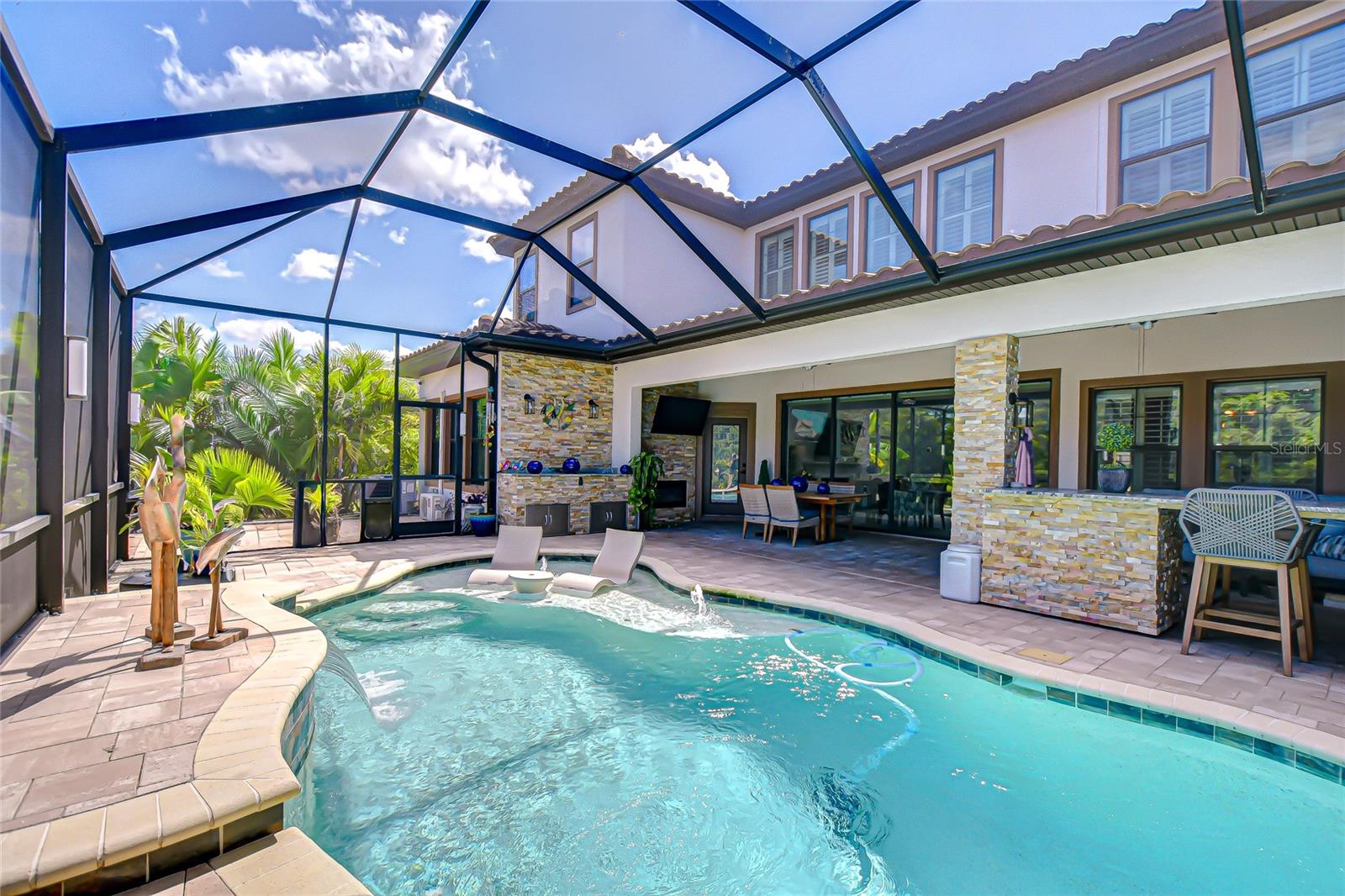 PRISTINE LAKE PRESERVE - Residential