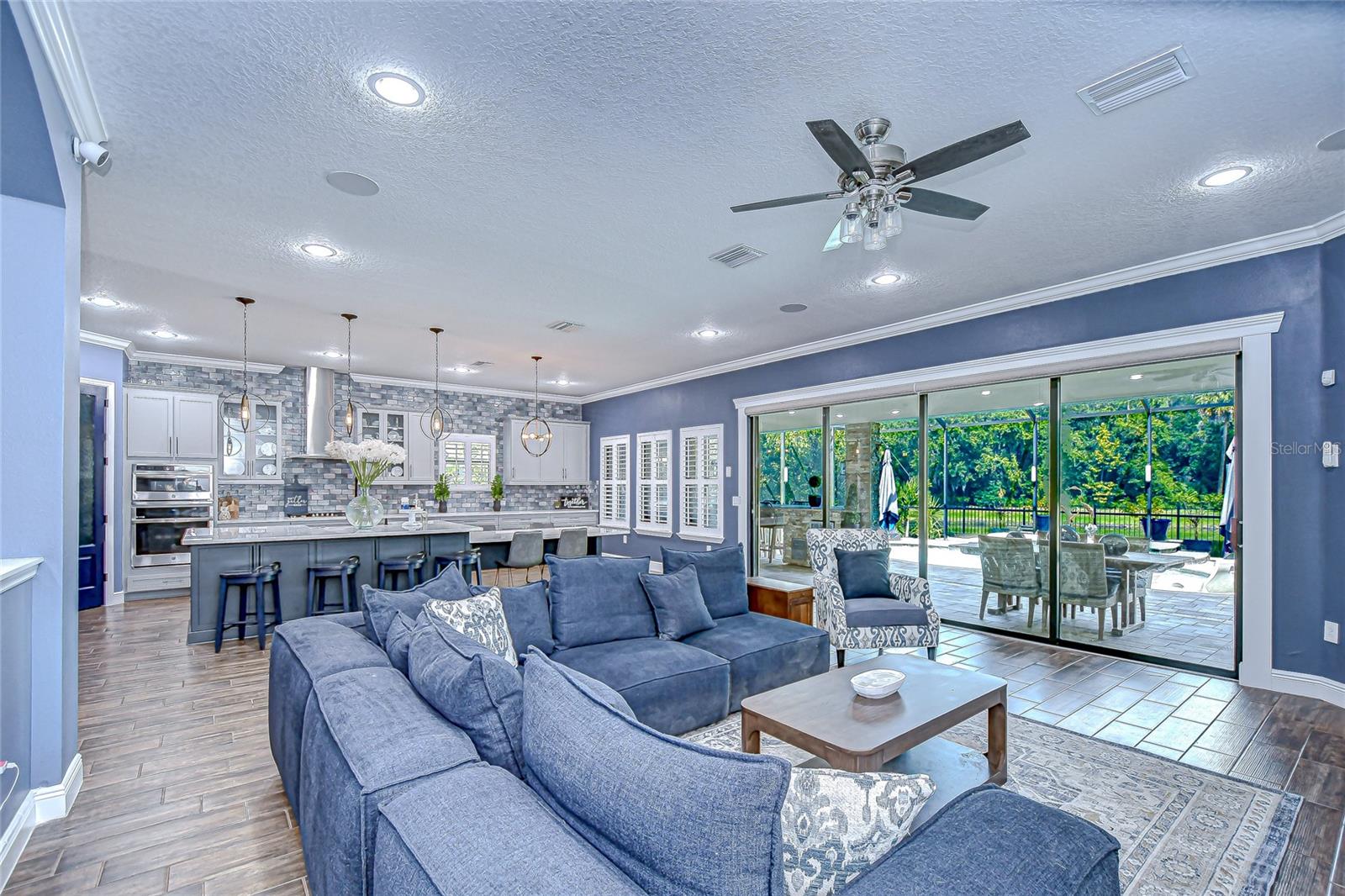 PRISTINE LAKE PRESERVE - Residential