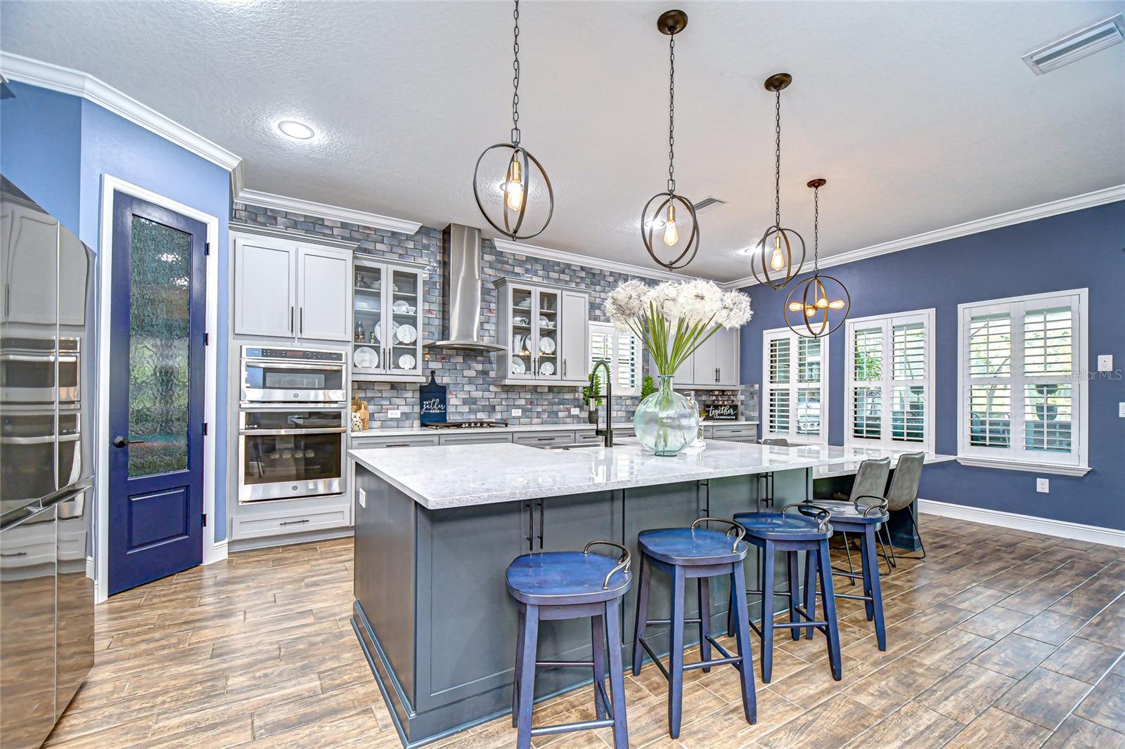 PRISTINE LAKE PRESERVE - Residential
