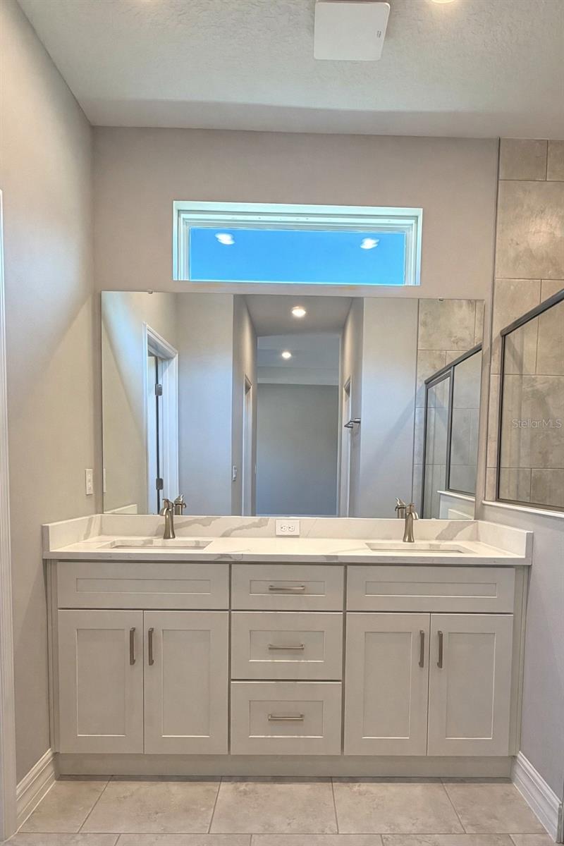 CITY OF CENTER HILL - Residential