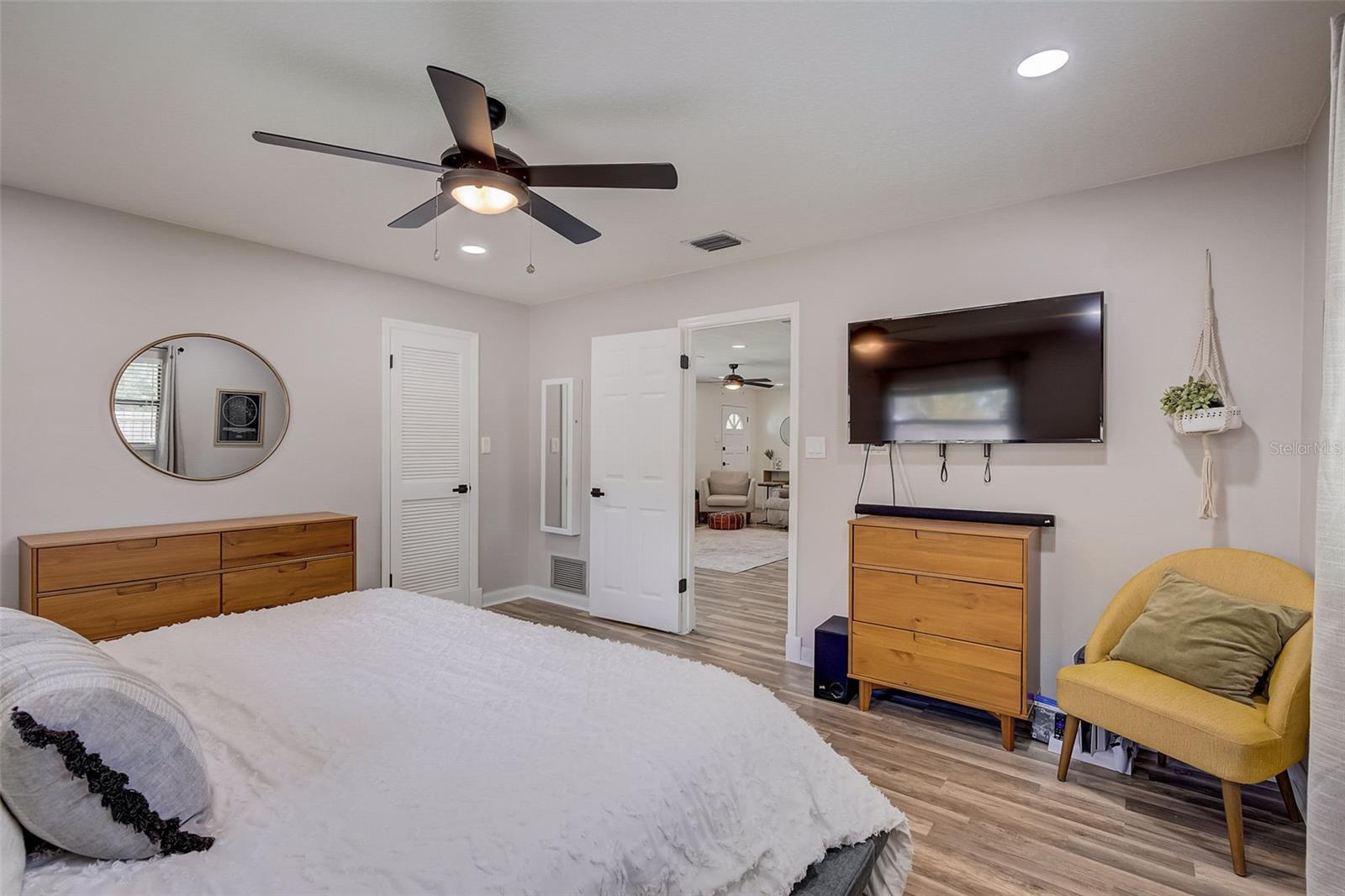 EASTBROOK SUB UNIT 16 - Residential